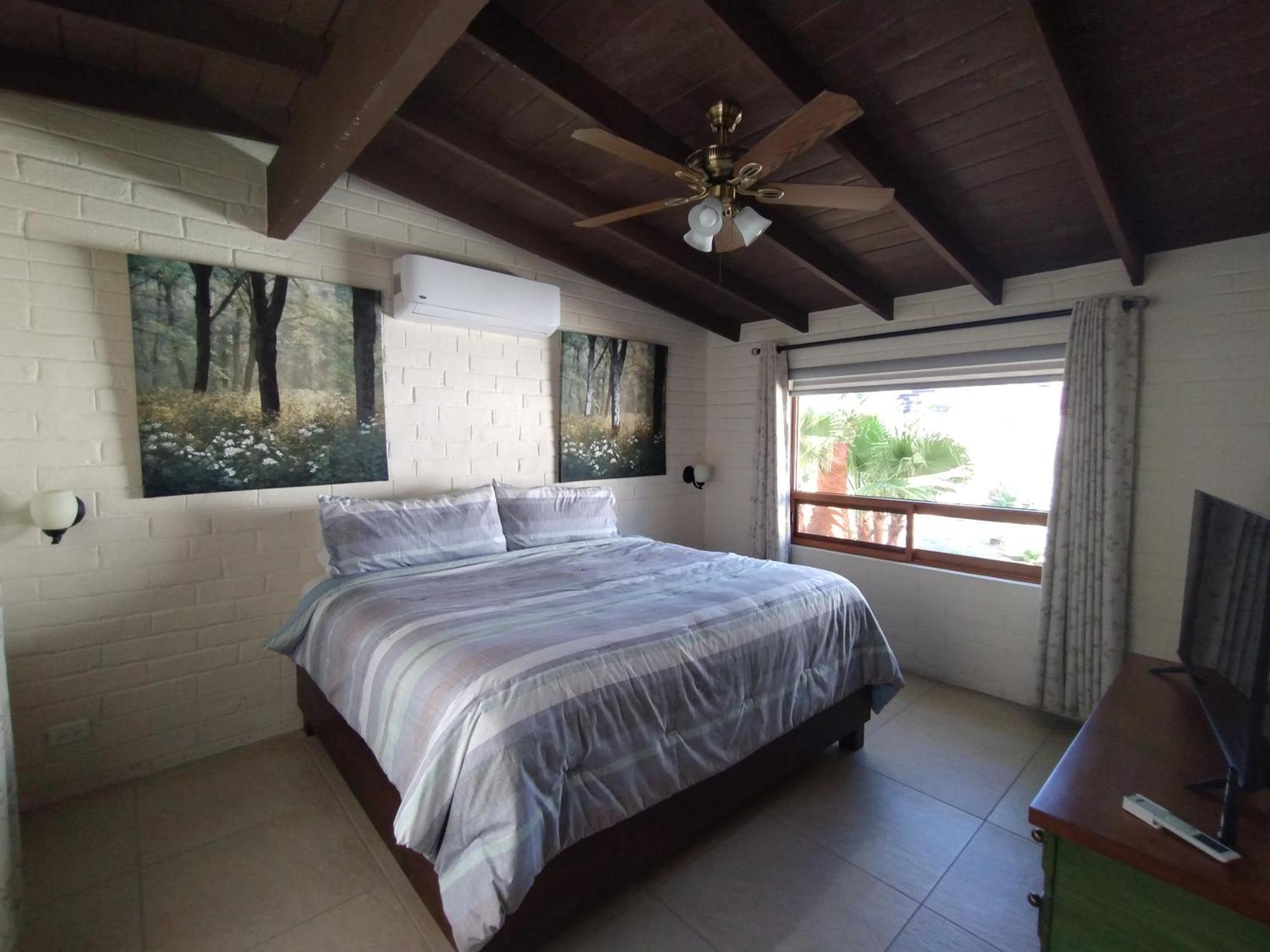 Hotel Quintas Papagayo Ensenada Zimmer foto